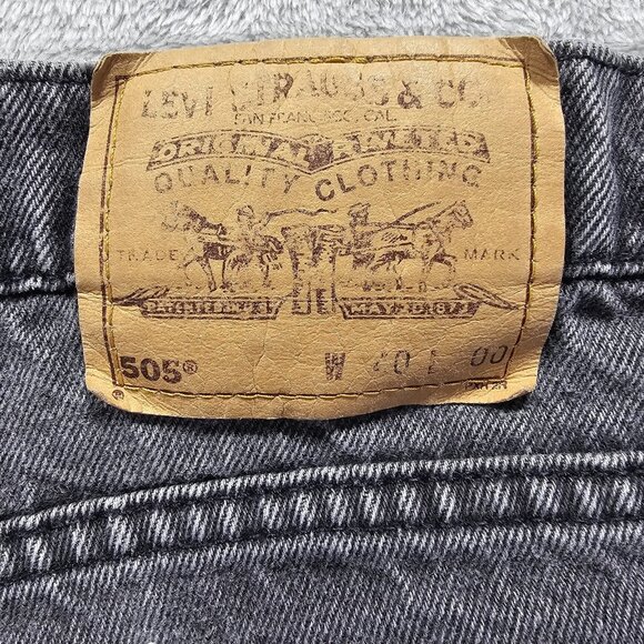 Vintage Levis 505 Shorts Mens 40 Black Orange Tab Denim Straight Grunge Work - Picture 4 of 11